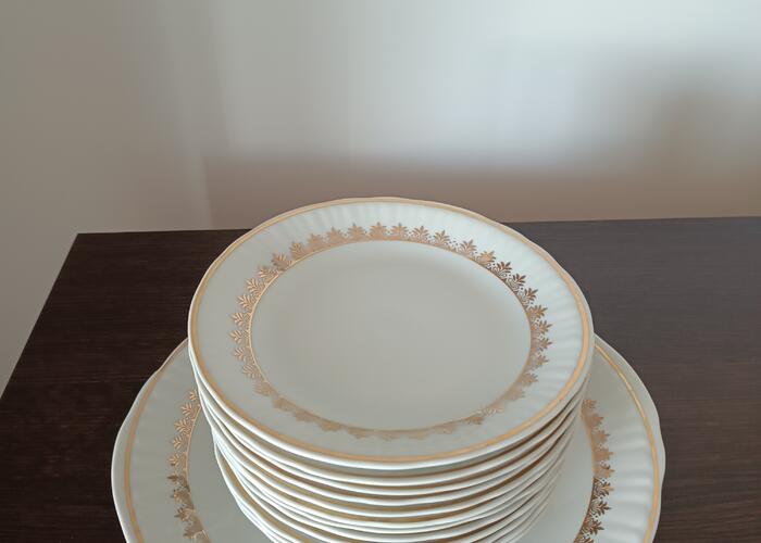 Grajewo ogłoszenia: Sprzedam zestaw deserowy Włocławek , 
jeden duży talerz i 10...